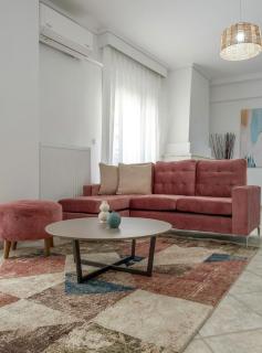 Bright and comfortable apartment with balcony for 2 - 3
