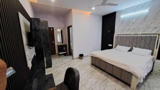 SPOT ON Hotel Highway In - 1