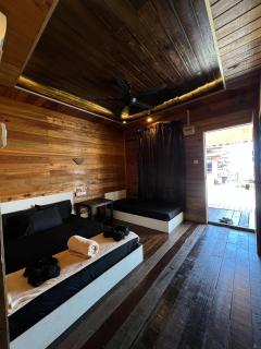 Seahorse Sipadan Scuba - 7