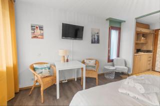 Charmant studio calme et lumineux proche du lac - 4