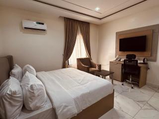 Petite Belle Maison - 2