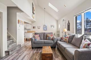 Channel View Charmer - 8