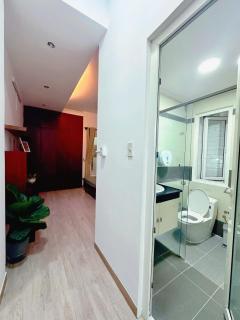 Gem's House 3- BigWindows & An AiryRooftop Retreat - 6