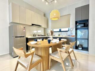 Bay Point Country Garden Danga Bay - 2