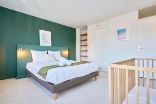 Large 130 m² 4-bedroom apartment - Lille - 9