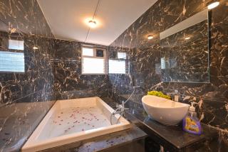 5BHK - Silver Spring Villa By Tropicana Stays - 6