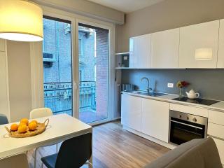 B-i-ELLA HOME - 8