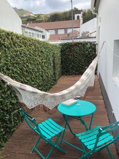 Modern room (with deck) - 4