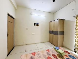 Aura of Calm Couple Friendly 1bhk - 5