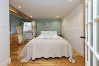 The Dairy - Spacious 3 bed barn in Sidlesham - 3