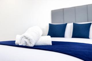 1BR Apt By City Luxury Apartments Flexible Renting Leicester Perfect for Monthly Stays - 2