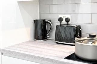 1BR Apt By City Luxury Apartments Flexible Renting Leicester Perfect for Monthly Stays - 7