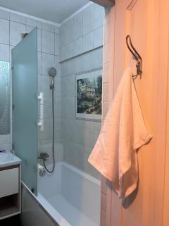 Warm and beautiful small apartment for two people - 9