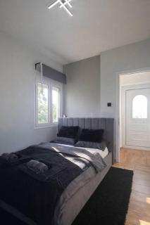 Cozy Hideaway in Patras Private & Quiet - 8