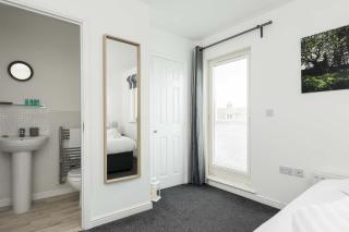 Just Beachy - Moments from Hamworthy Beach and Park - 4