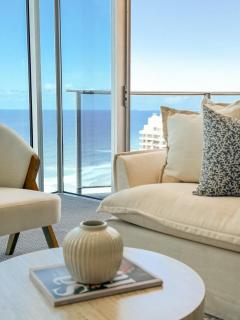 Sky-High Ocean Views 5 Star Resort Facilities - 4