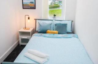 Entire 2 Bedroom Home Sheffield - 3