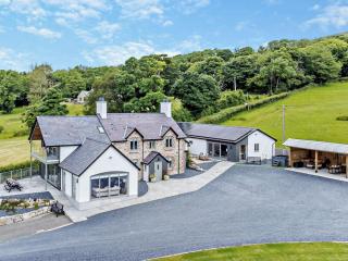 5 Bed in Denbigh oc-86009 - 0
