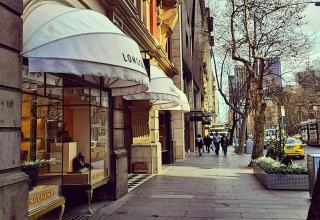 SOCO CityView 2BR Apt w Free Parking Pool Gym Sauna - On Collins St near Crown - 8