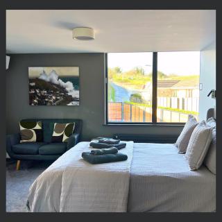 Uno St Ives - Boutique Luxury Accommodation - 2