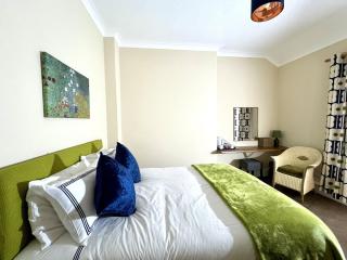 Lion Royal Hotel, Rhayader - 6