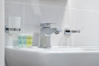 Central Mint - Free Parking - Sleeps 4 - Arena - 2