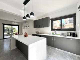 STAY Lumiere House - 9