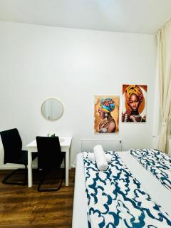 Spacious 5BR Living Near Atzgersdorf Station - 1