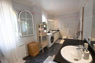 2 Private Abodes in One Magnificent Villa! - Maçanet de la Selva - 7