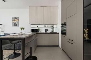 Funkcjonalny Apartament w Katowicach z Dostępem do Siłowni, Sauny i Parkingiem by Noclegi Renters - 4