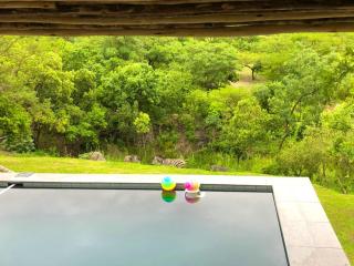 4 Sleeper Glamping - Whispering Thorns - 7