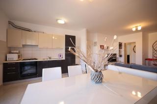 Apartment Skroce - 3