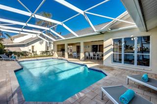 CoralVilla Blue Pearl-pool, canoe, billard, water view, boating - 4