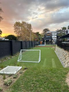 Yang Suite B - Modern Studio Apartment - 5