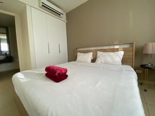 High Floor Sea View 2 Bed Room - 4