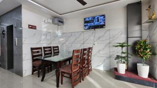 Hotel The Orchid Plaza - 2