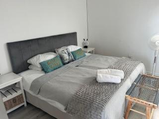 The Elephant House - 6