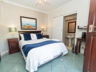 Amani Guest Lodge - 4