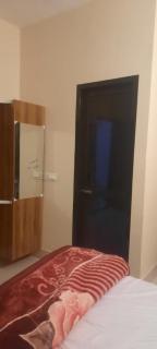 The Gurnal Grandeur - 1