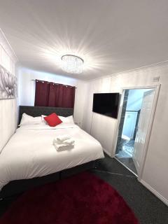 New Haven Atherton Greater Manchester - 1
