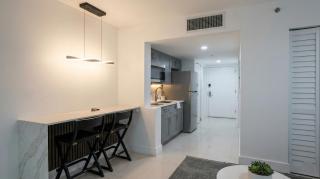 Comfortable Brickell Studio - City View & Free Parking - Miami - 6
