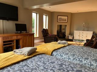 Accomodation in House - 0