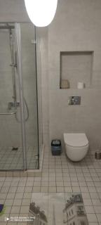 2 Bedroom Deluxe Apartment In The City Center - 7