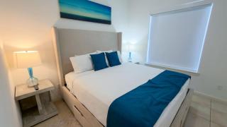 Channel views Private Boat Slip Pool & Patio - 3