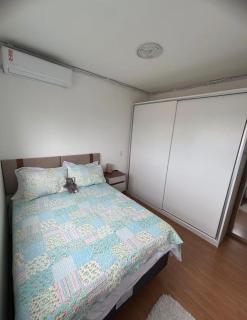 Apartamento em Buraquinho - 4