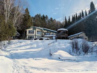 Spa & Waterfront - Chalet le Colibri - 0