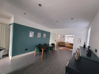 Ideal Lodgings in Accrington - 4