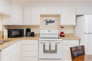 250 Paces to Beach Pool 1st Floor - 8