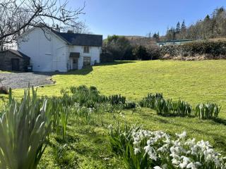 Scarr Head Cottage, detached stone cottage near Coniston, Lake District - 8