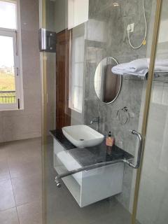 IT City Luxe Homestay-Secure & Comfortable Stay in Mohali - 3